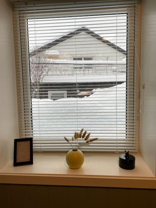 Aurora Apartment Very Close To Cable Car And Sherpatrappa Tromsø Exterior foto